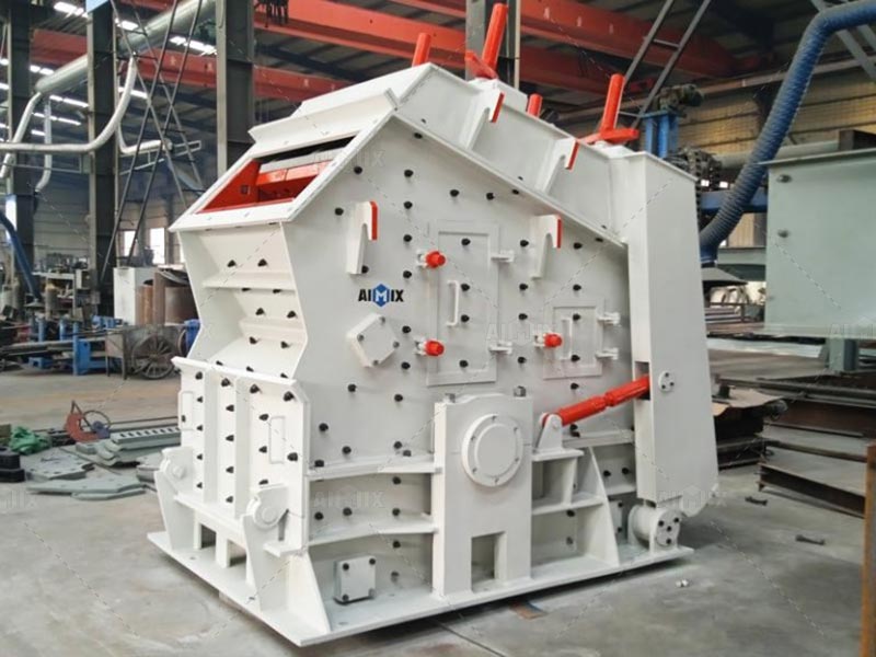 Two-cavity Limestone Impact Crusher